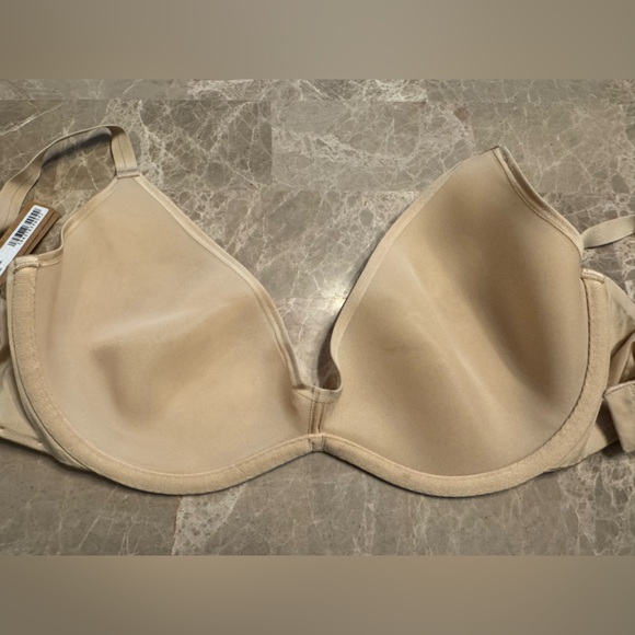 SKIMS WEIGHTLESS SCOOP BRA SIZE 32DDD - Picture 5 of 9